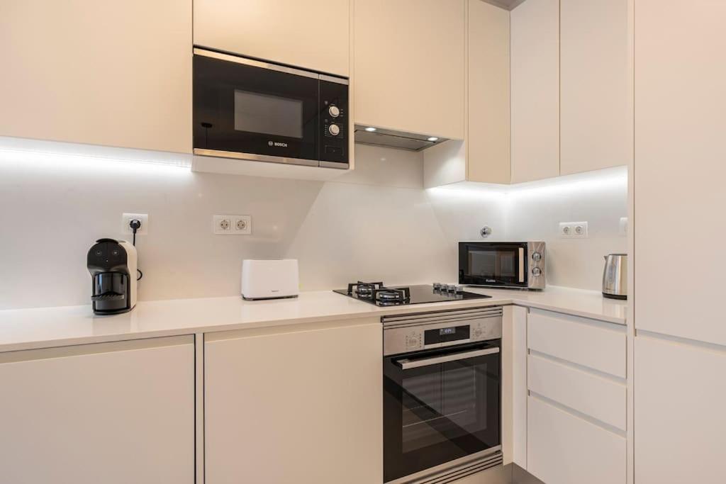 Campolide Lovely 2 Bedroom By Innkeeper ลิสบอน ภายนอก รูปภาพ