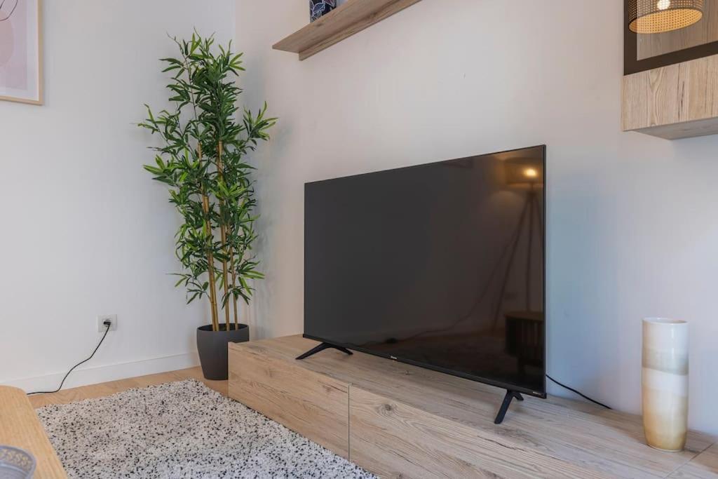 Campolide Lovely 2 Bedroom By Innkeeper ลิสบอน ภายนอก รูปภาพ