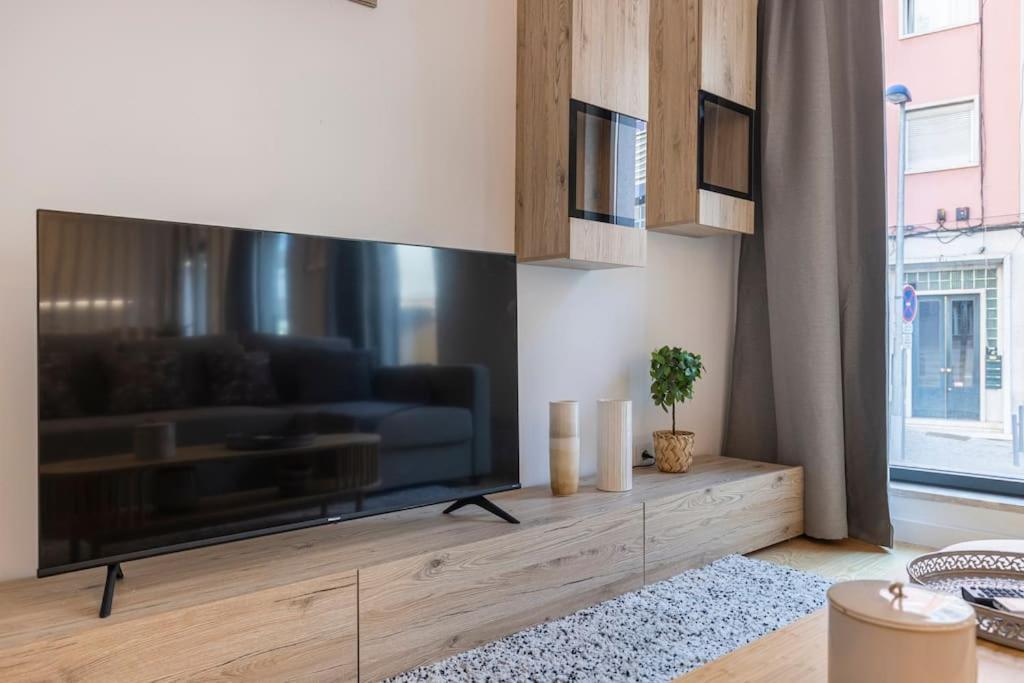 Campolide Lovely 2 Bedroom By Innkeeper ลิสบอน ภายนอก รูปภาพ