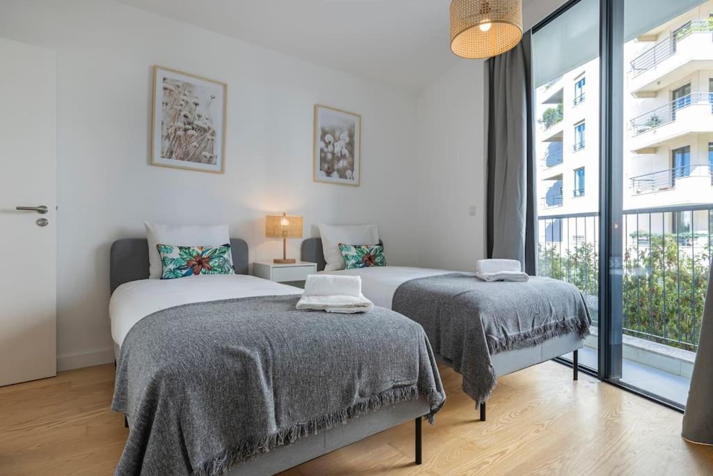 Campolide Lovely 2 Bedroom By Innkeeper ลิสบอน ภายนอก รูปภาพ
